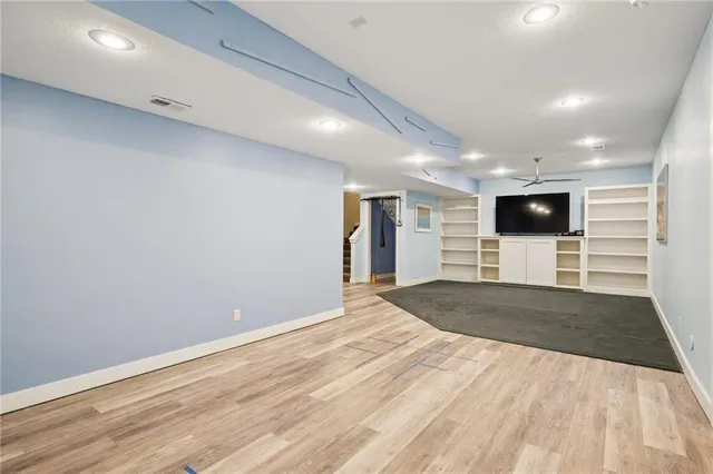 $545,000 | 2210 Northeast 111th Street, Kansas City, MO 64155