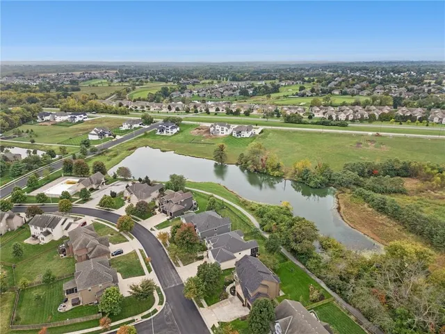 $545,000 | 2210 Northeast 111th Street, Kansas City, MO 64155