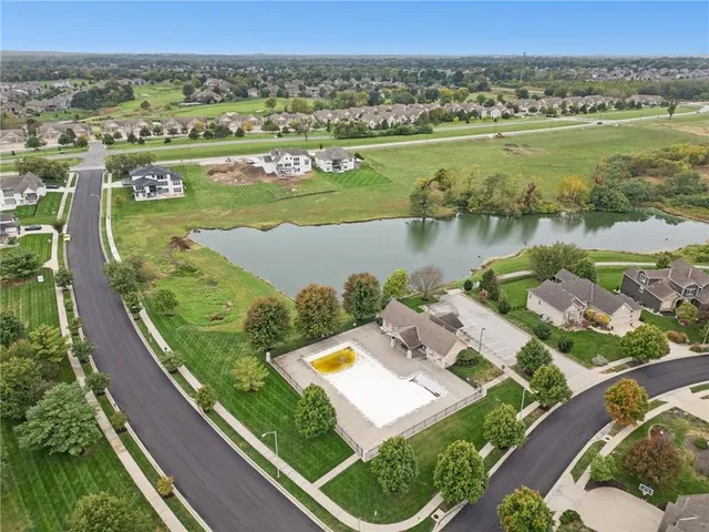 $545,000 | 2210 Northeast 111th Street, Kansas City, MO 64155