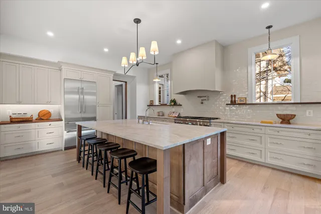 $2,985,000 | 14 West Bellefonte Avenue, Alexandria, VA 22301