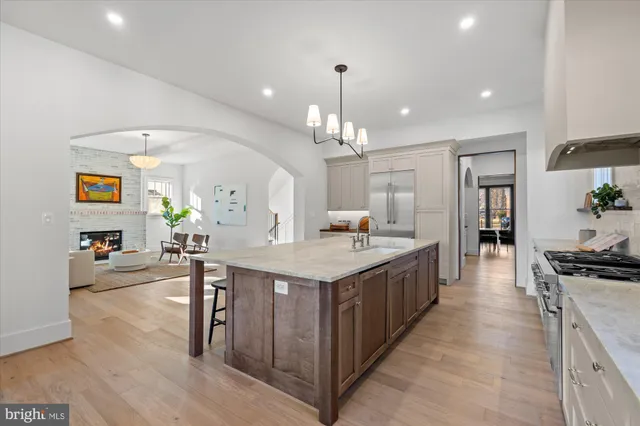$2,985,000 | 14 West Bellefonte Avenue, Alexandria, VA 22301