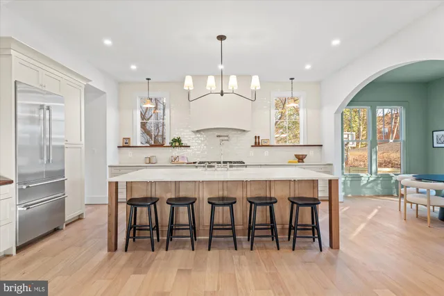 $2,985,000 | 14 West Bellefonte Avenue, Alexandria, VA 22301