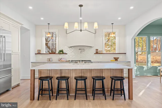 $2,985,000 | 14 West Bellefonte Avenue, Alexandria, VA 22301