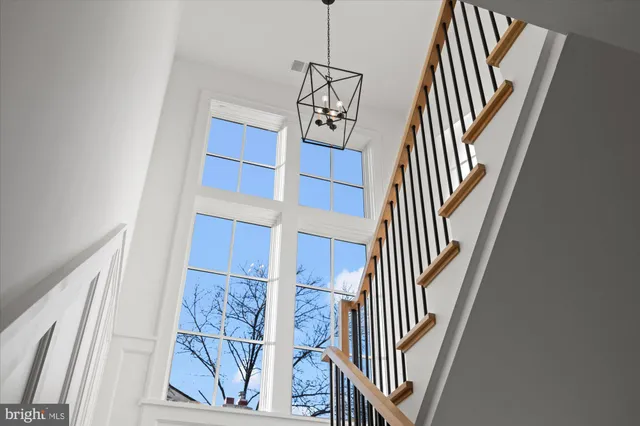 $2,985,000 | 14 West Bellefonte Avenue, Alexandria, VA 22301