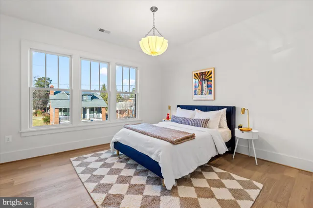 $2,985,000 | 14 West Bellefonte Avenue, Alexandria, VA 22301