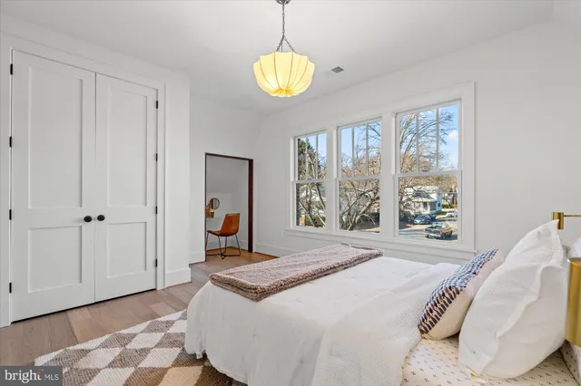 $2,985,000 | 14 West Bellefonte Avenue, Alexandria, VA 22301