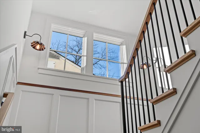 $2,985,000 | 14 West Bellefonte Avenue, Alexandria, VA 22301