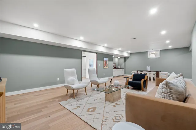 $2,985,000 | 14 West Bellefonte Avenue, Alexandria, VA 22301