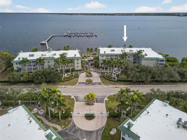 $349,900 | 5116 Melbourne Street, Unit B303, Punta Gorda, FL 33980