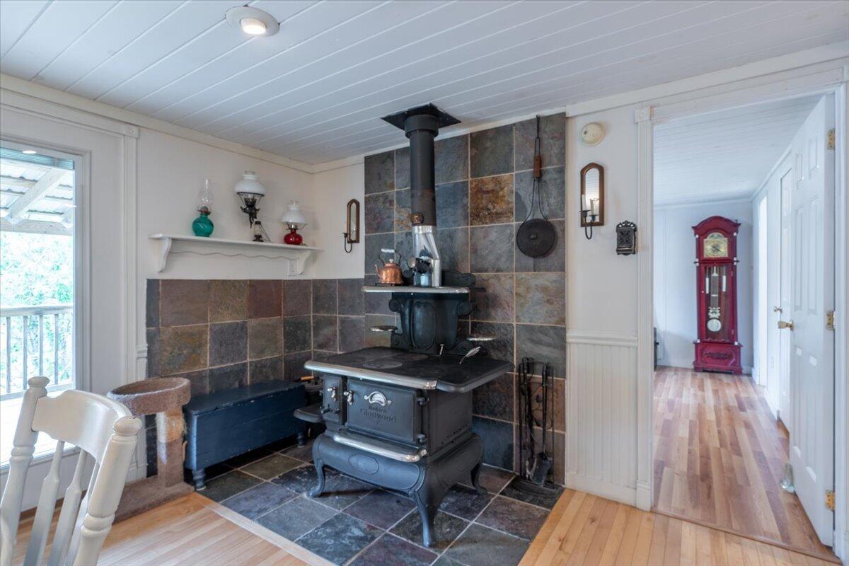 25 Pineview Ridge Road Boothbay, ME 04537 - Photo 18 of 36