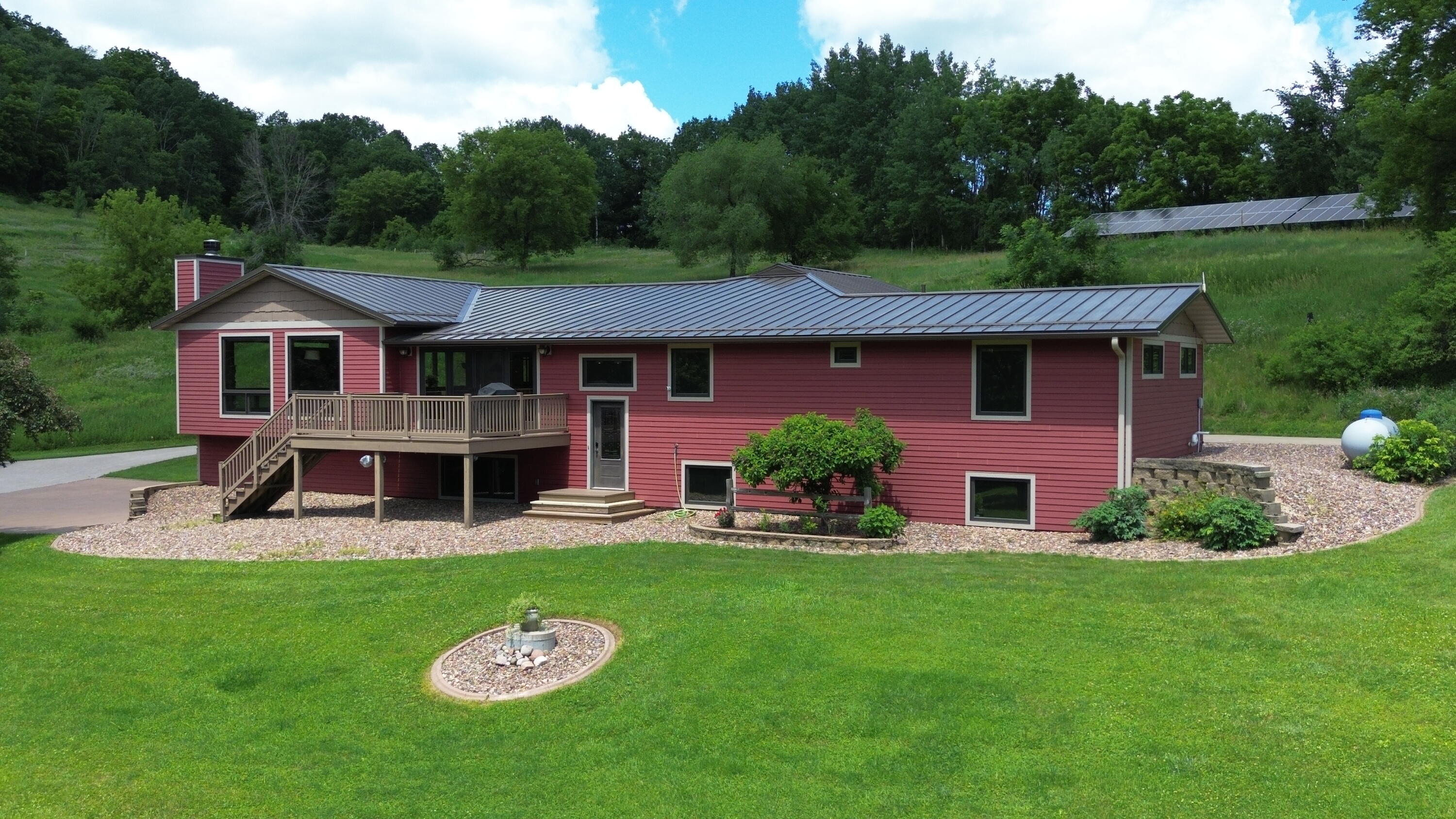 580 Skunk Hollow Road La Crescent, MN 55947 - Photo 1 of 83 Main