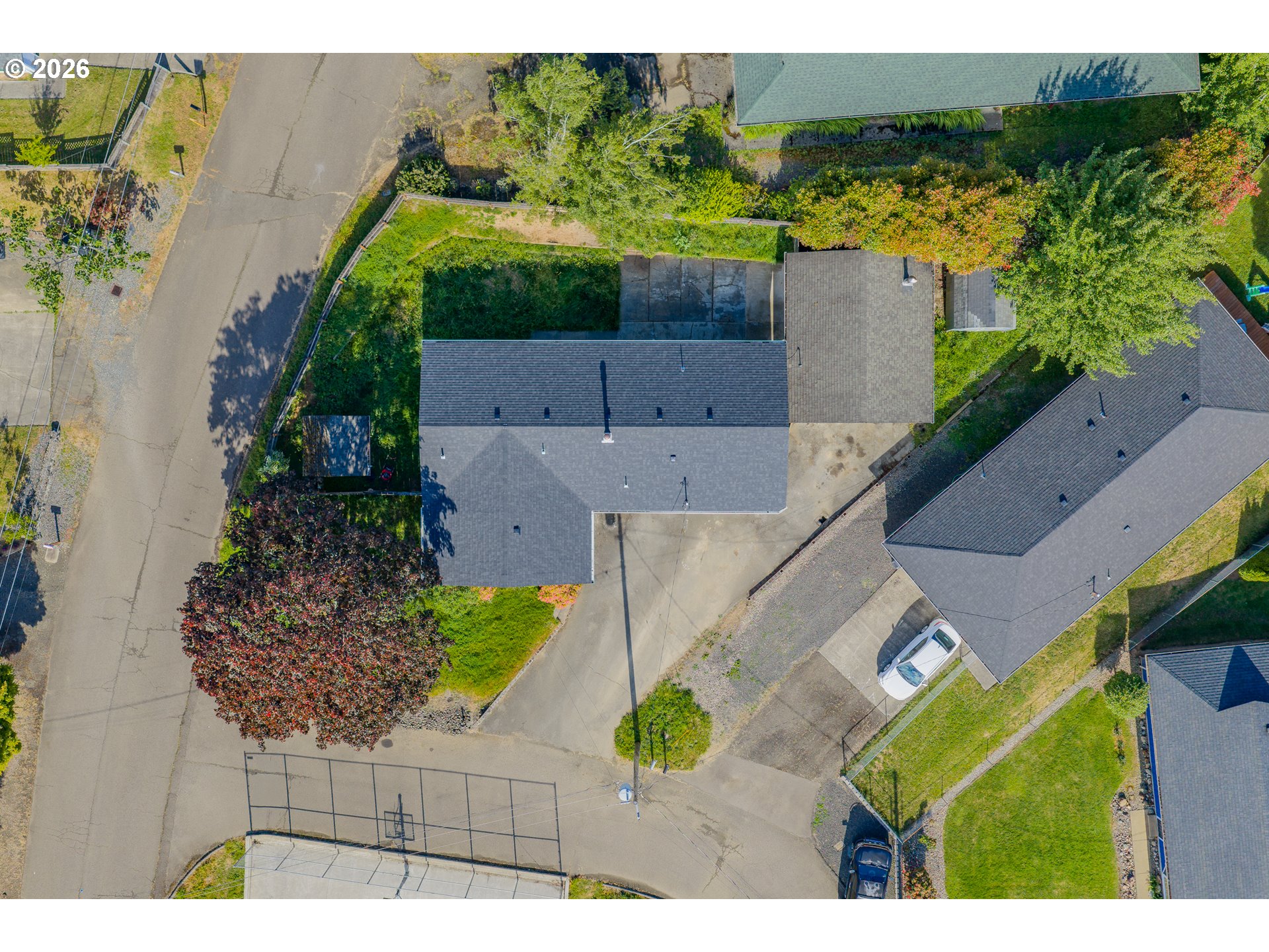 1816 Sunset Court Myrtle Point, OR 97458 - Photo 9 of 42 a view of a garden