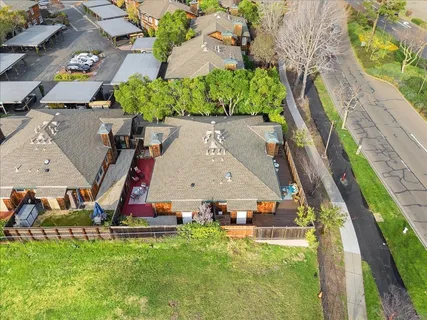 $695,000 | 631-631 Centre Court, Alameda, CA 94502