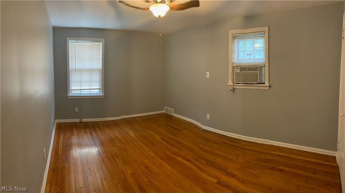 3659 Daleford Road Cleveland, OH 44120 - Photo 12 of 14