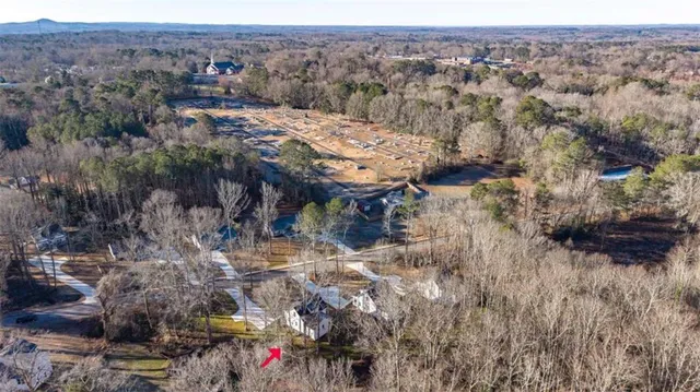 a view of a outdoor space
