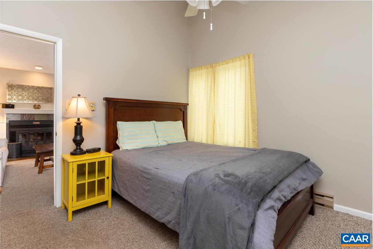 2218 Tanners Ridge Roseland, VA 22967 - Photo 12 of 19 Gallery Image 12