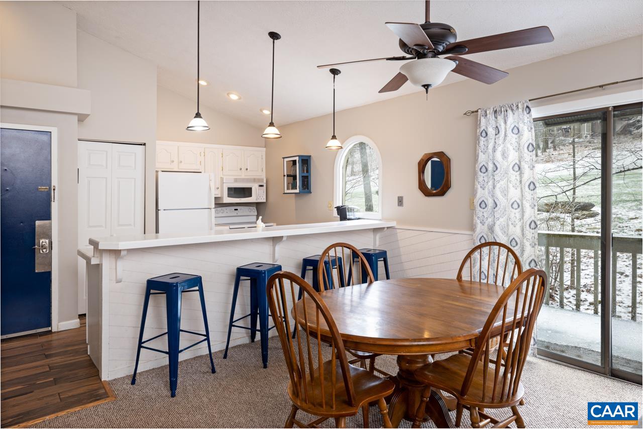 2218 Tanners Ridge Roseland, VA 22967 - Photo 8 of 19 Gallery Image 8