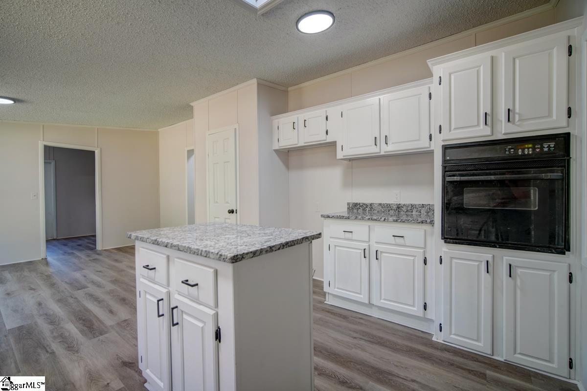 340 Henderson Road Easley, SC 29642 - Photo 11 of 30 Gallery Image 11