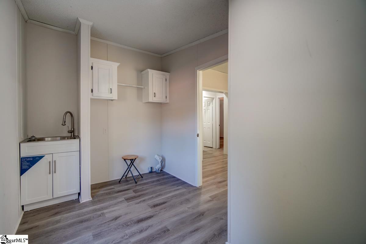 340 Henderson Road Easley, SC 29642 - Photo 16 of 30 Gallery Image 16