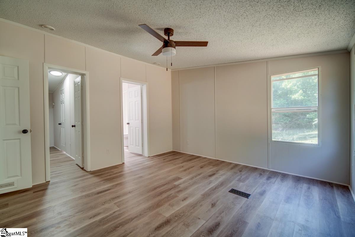 340 Henderson Road Easley, SC 29642 - Photo 19 of 30 Gallery Image 19