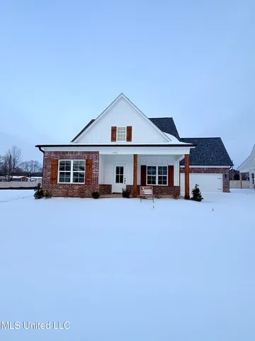 $304,850 | 7170 Hickory Grv Road, Walls, MS 38680