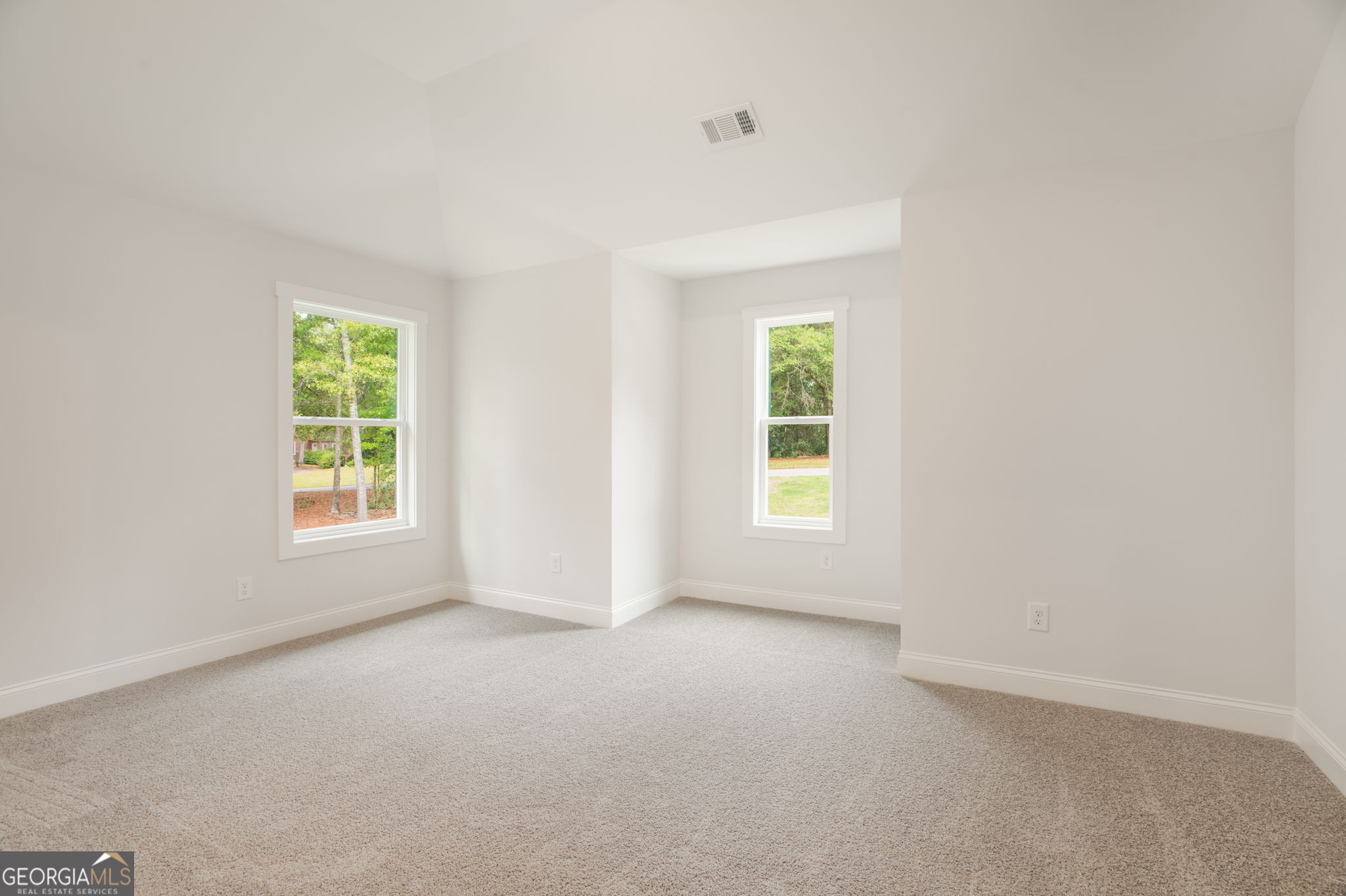 102 Mill Race Road Thomaston, GA 30286 - Photo 46 of 57 an empty room with windows
