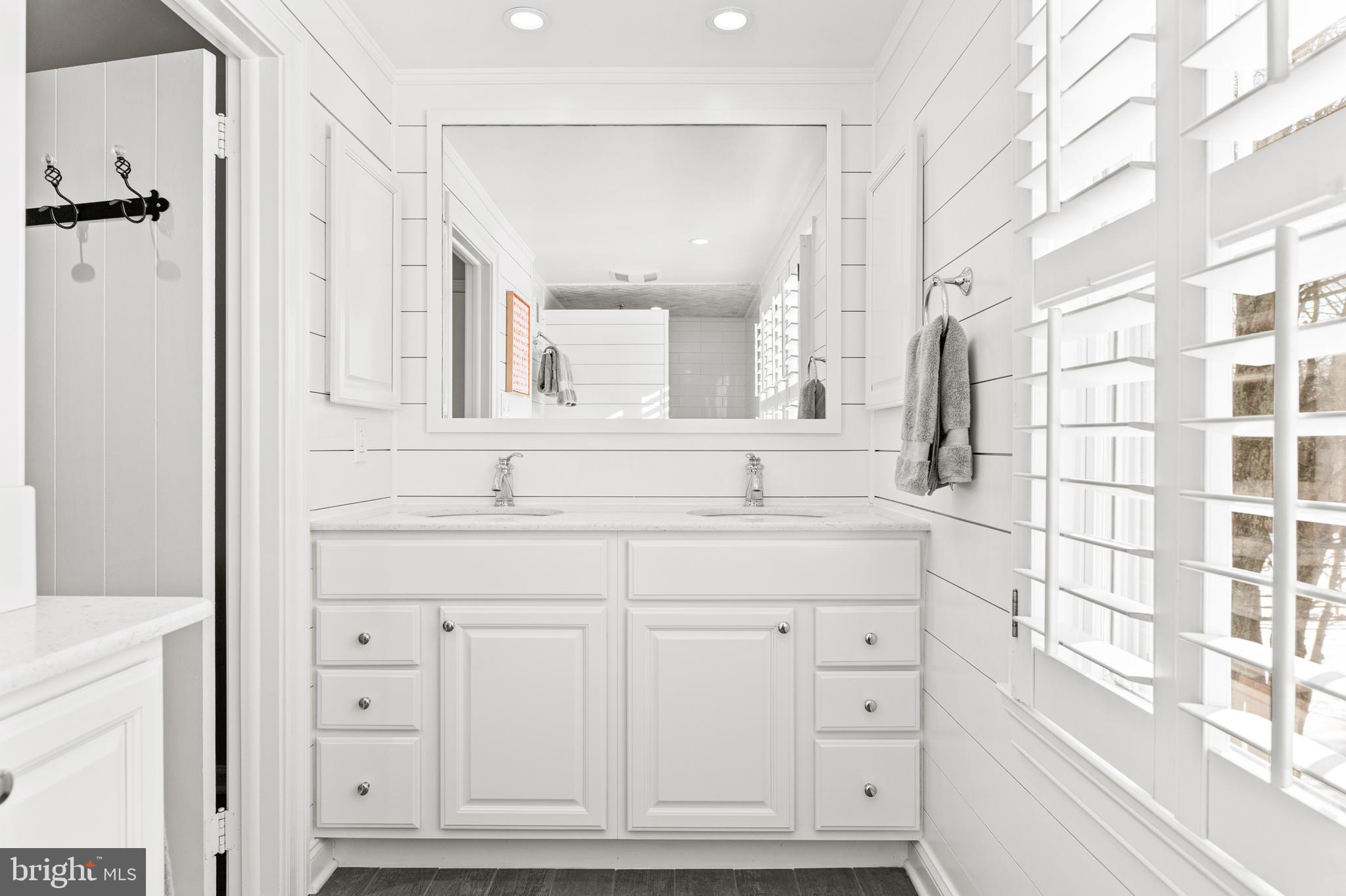 168 Grubb Road Malvern, PA 19355 - Photo 34 of 55 Primary Pathroom