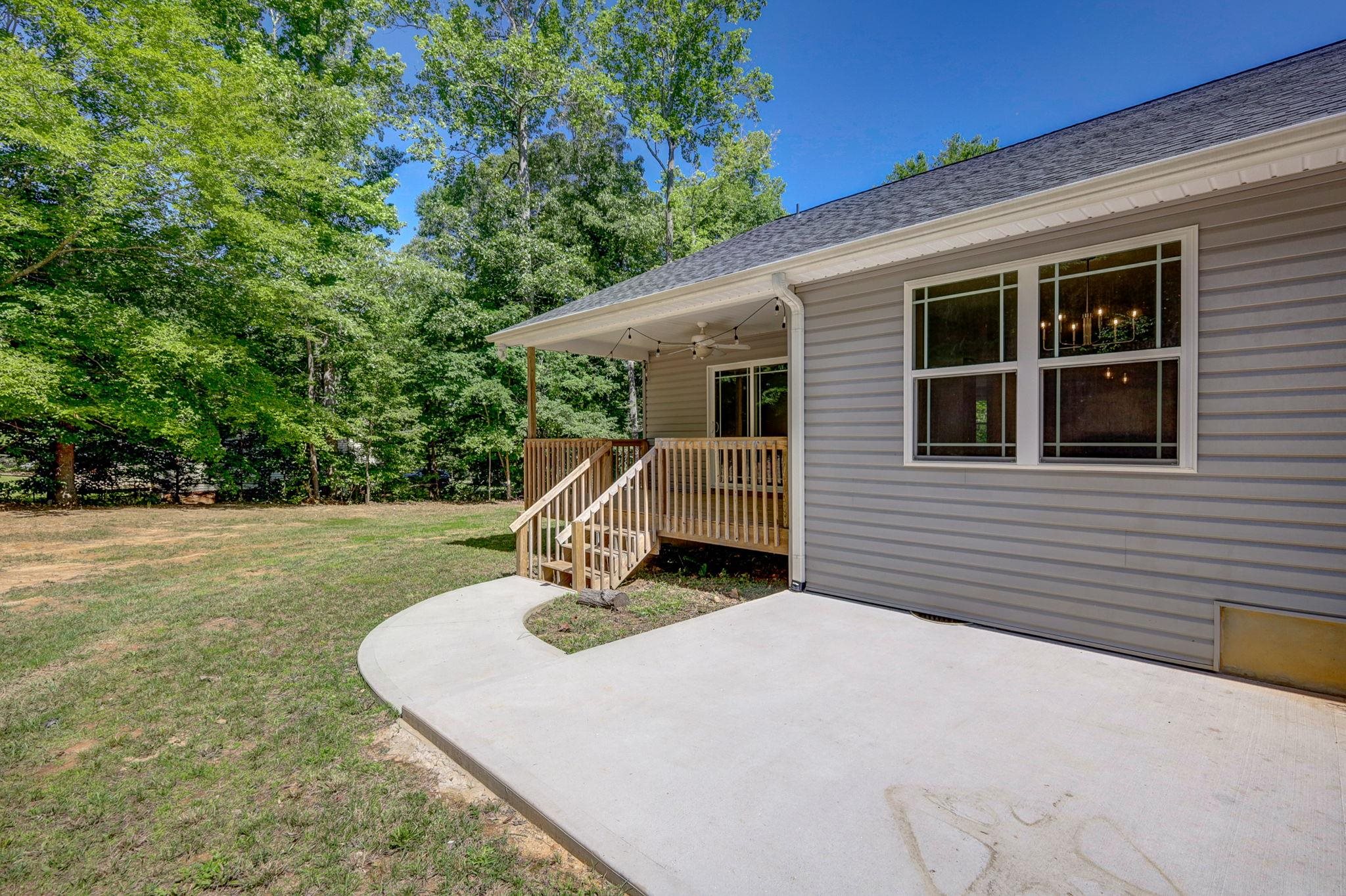 661 Pearson Town Road Moore, SC 29369 - Photo 14 of 33