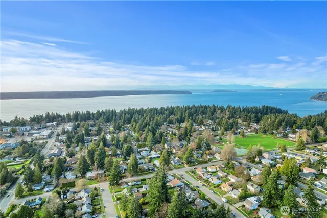 $825,000 | 1249 Southwest 151st Street, Burien, WA 98166