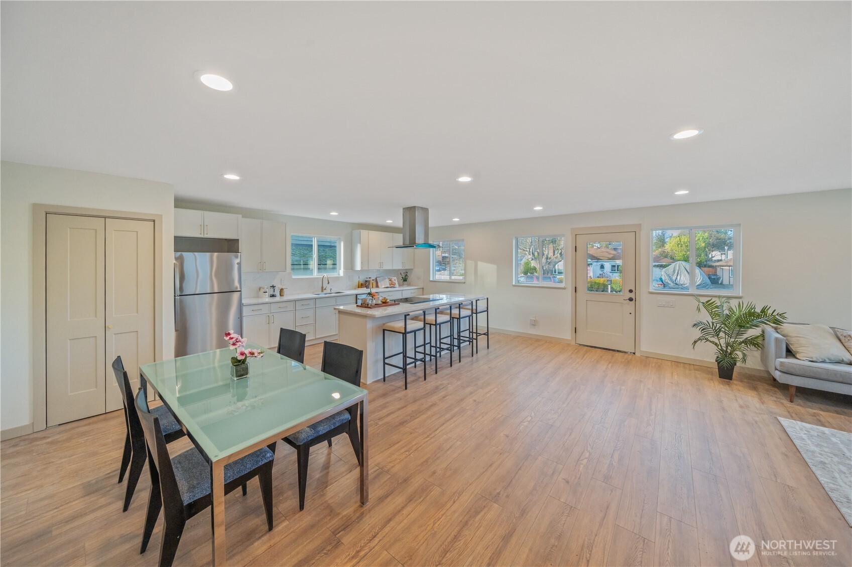 1249 Southwest 151st Street Burien, WA 98166 - Photo 8 of 23