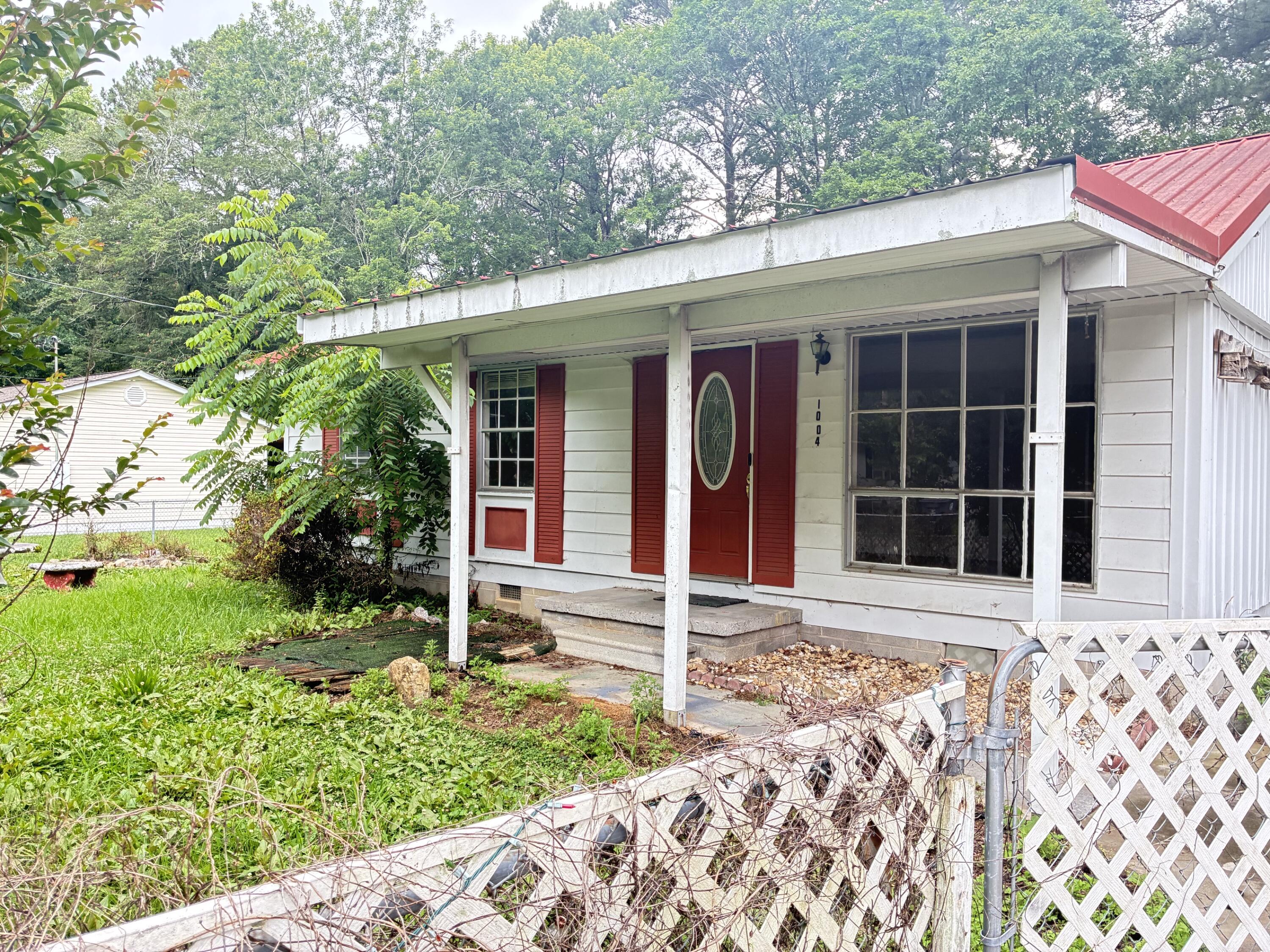 1004 Chestnut Street LaFayette, GA 30728 - Photo 2 of 28 IMG_8388