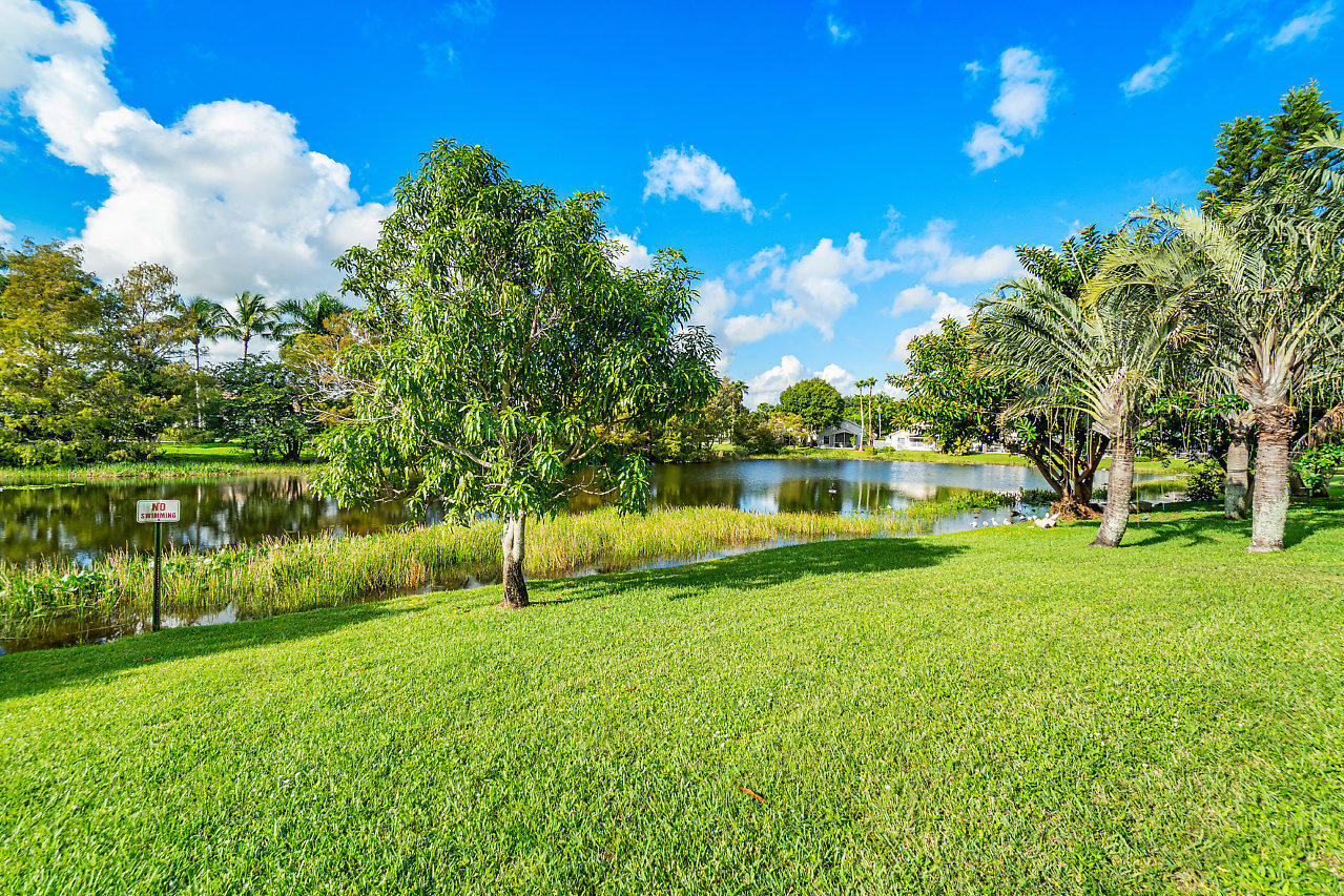 1767 Barnstable Road Wellington, FL 33414 - Photo 29 of 61 029-1767BarnstableRd-Wellington-FL-small