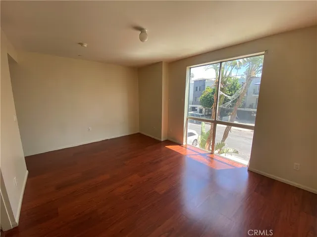 $455,000 | 7551 Jordan Canoga Park, Unit 210, Canoga Park, CA 91303