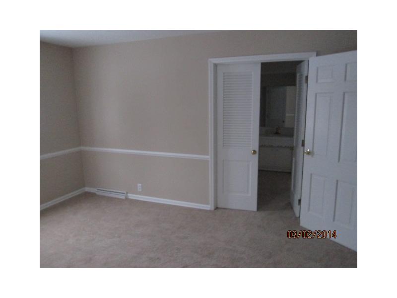 6236 Hythe Road Indianapolis, IN 46220 - Photo 10 of 10 Gallery Image 10