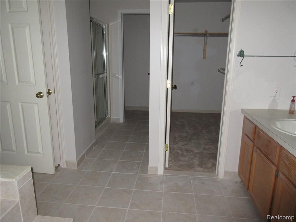 1207 Harvard Drive Rochester, MI 48307 - Photo 33 of 33 IMG_6225.JPG
