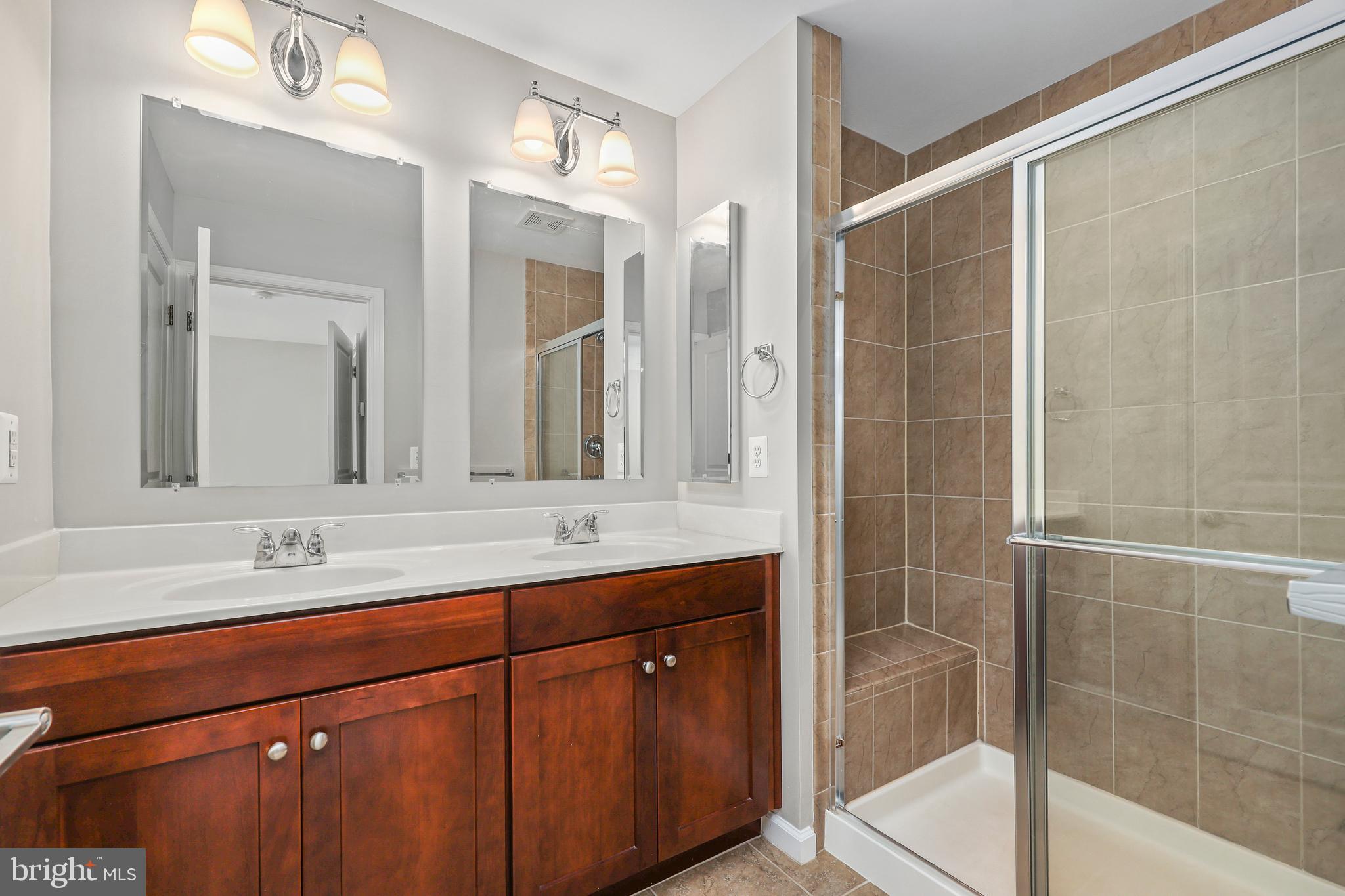 3302 Kemper Road Arlington, VA 22206 - Photo 17 of 49 Gallery Image 17