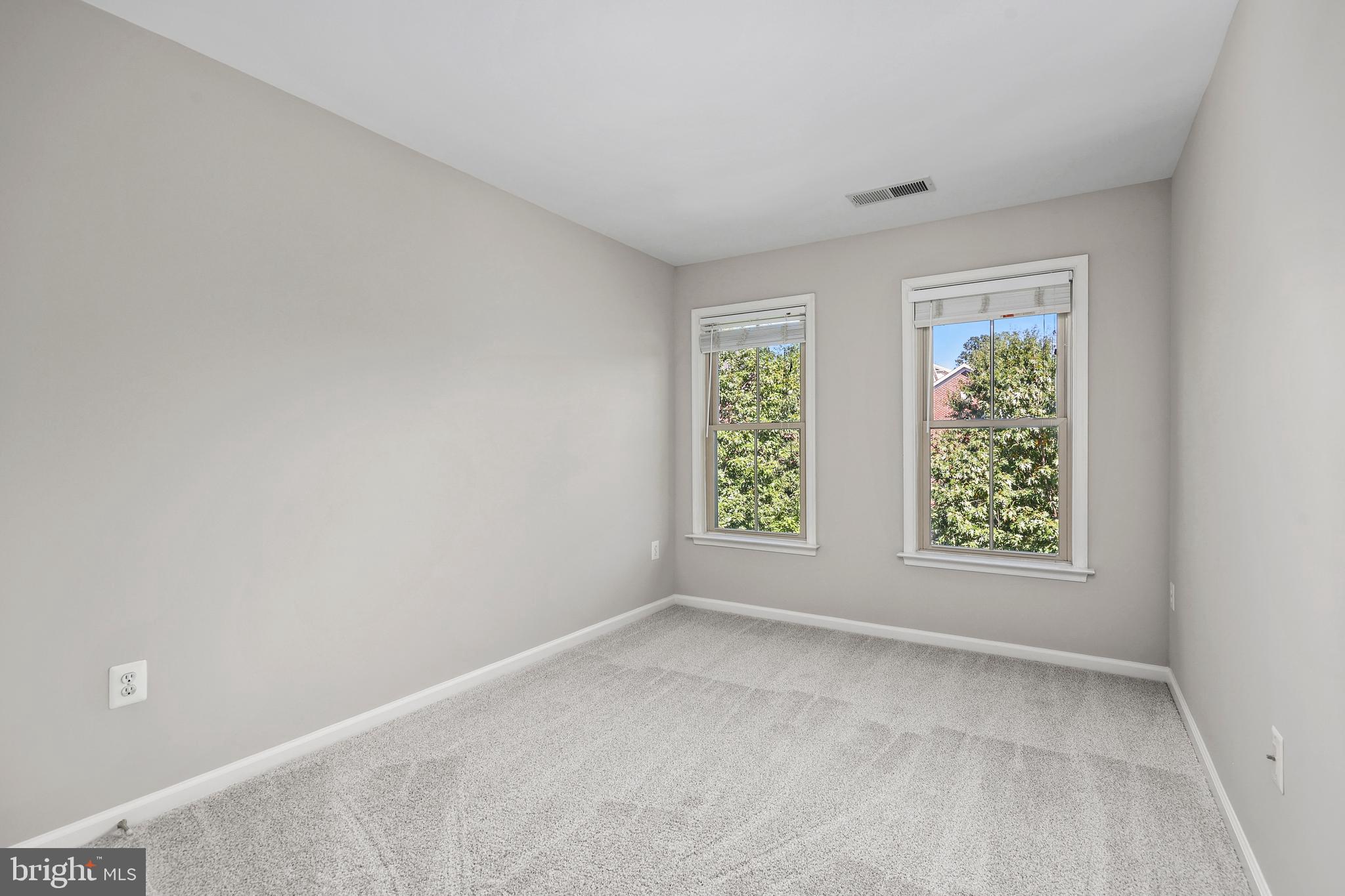 3302 Kemper Road Arlington, VA 22206 - Photo 21 of 49 Gallery Image 21
