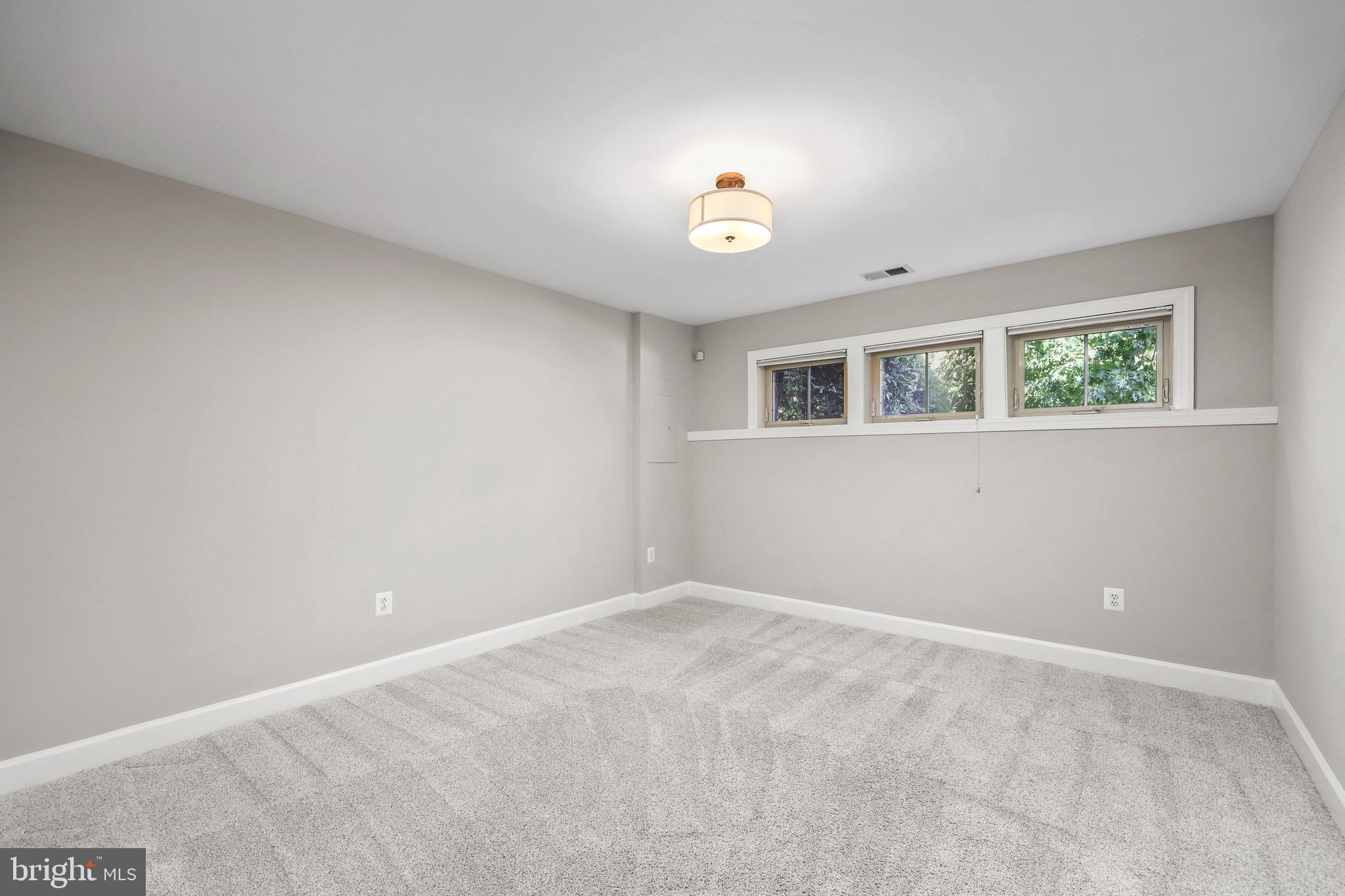 3302 Kemper Road Arlington, VA 22206 - Photo 27 of 49 Gallery Image 27