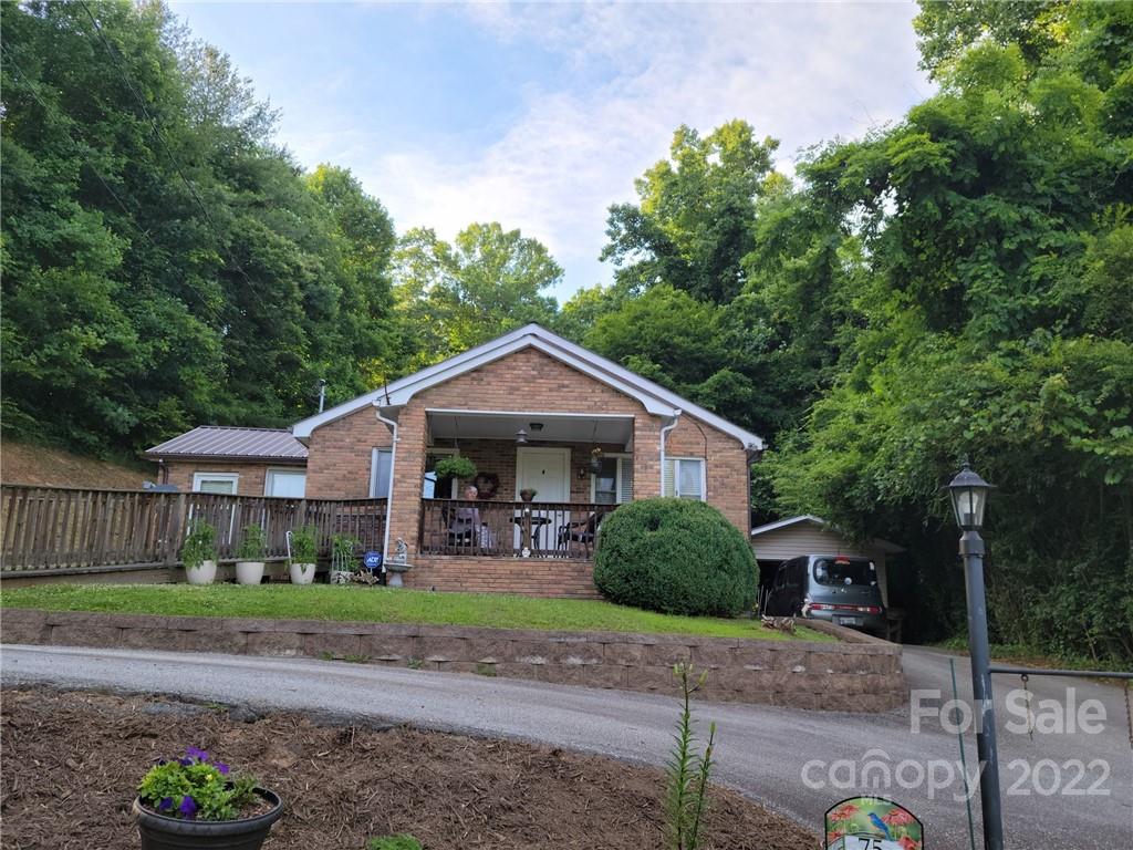 75 Tom Sparks Road Spruce Pine, NC 28777 - Photo 1 of 27 Gallery Image 1