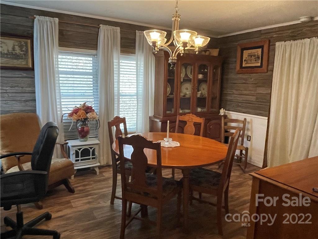 75 Tom Sparks Road Spruce Pine, NC 28777 - Photo 9 of 27 Gallery Image 9