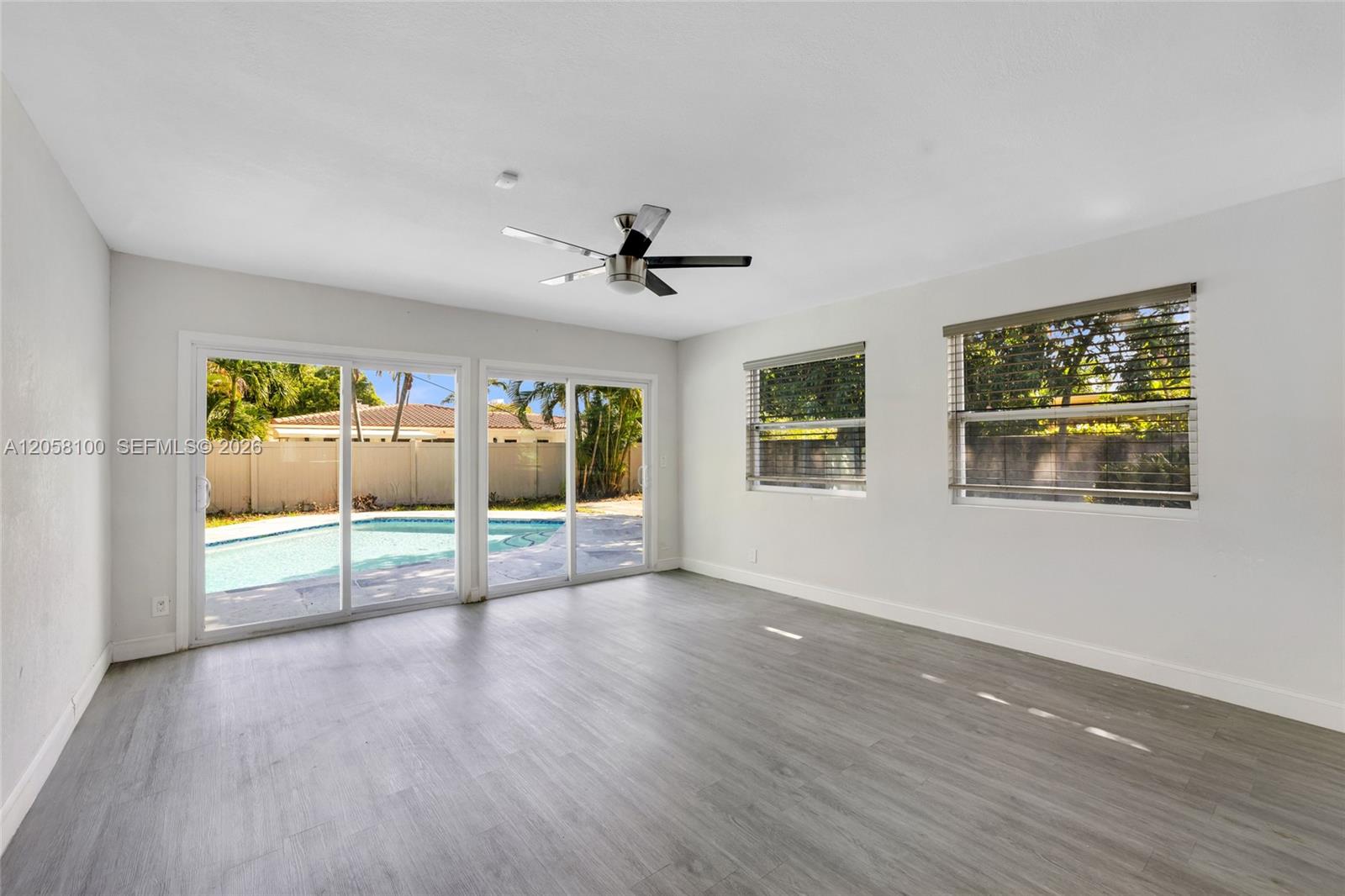 3405 Robbins Road Pompano Beach, FL 33062 - Photo 16 of 71 Gallery Image 16