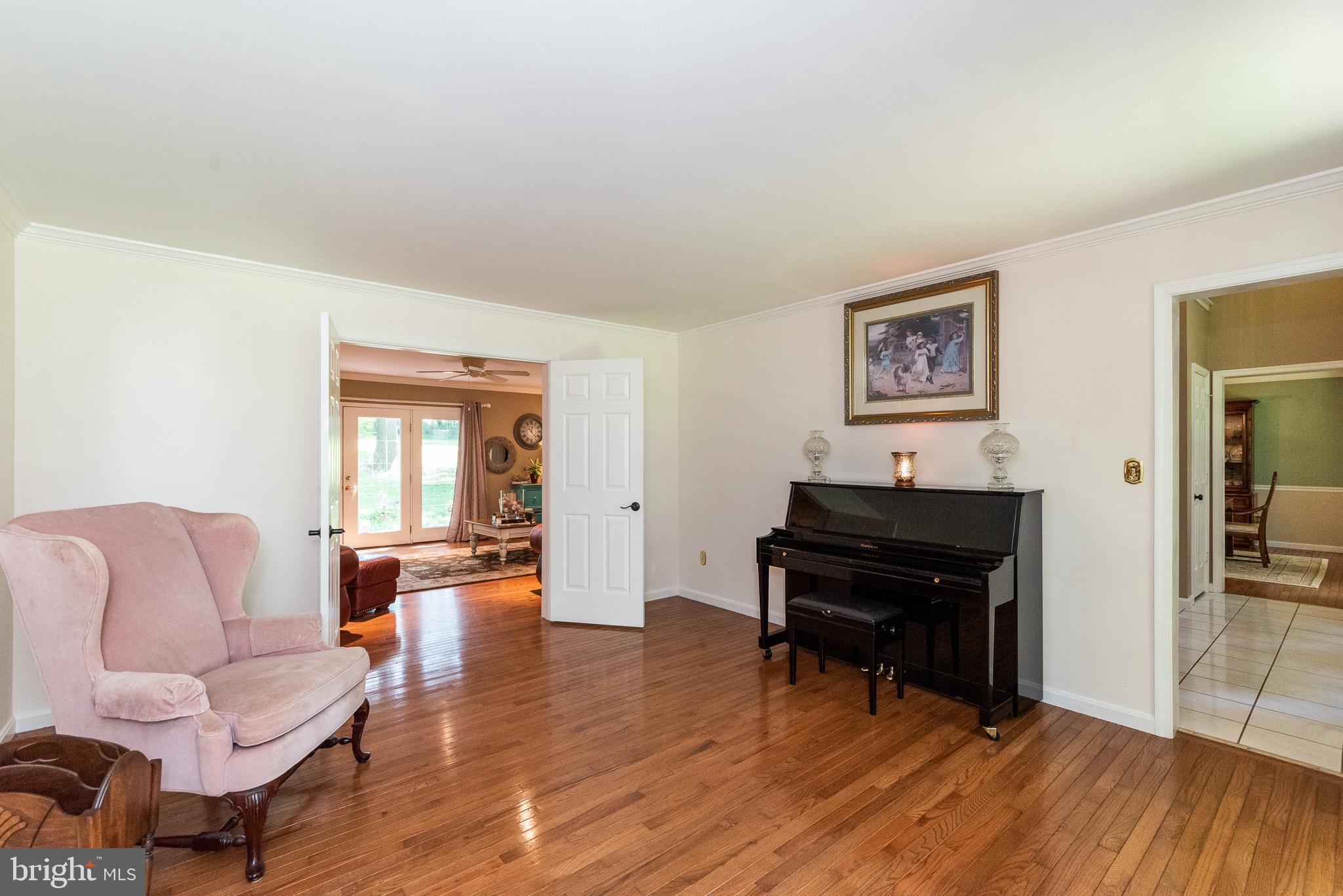 4115 Houcks Road Monkton, MD 21111 - Photo 8 of 58 Living Room