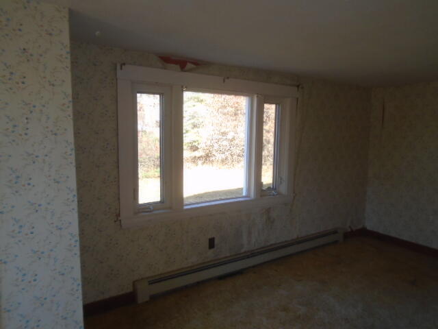 147 Littlefield Road Sanford, ME 04083 - Photo 20 of 38 20 grd floor bedroom v3