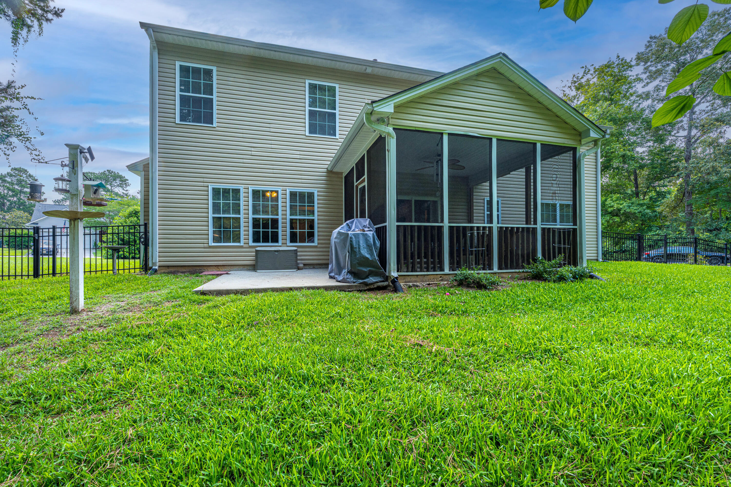 1517 St Stephens Way Hanahan, SC 29410 - Photo 46 of 54 1517SaintStephensWay046