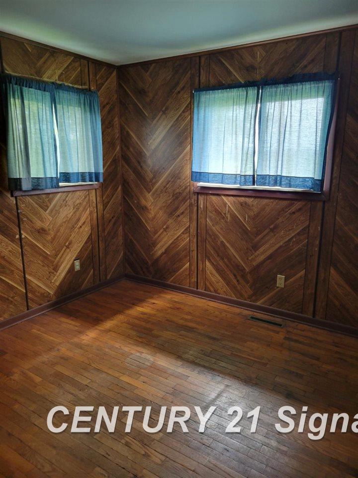 195 South Chapin Road Merrill, MI 48637 - Photo 11 of 17