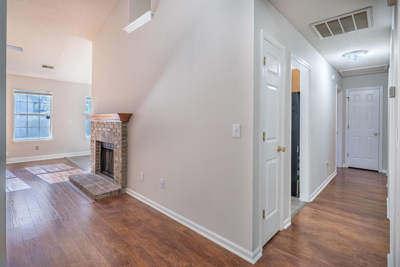 5401 Turgis Court Charleston, SC 29420 - Photo 20 of 38 5401-Turgis-Ct-North-Charleston-25