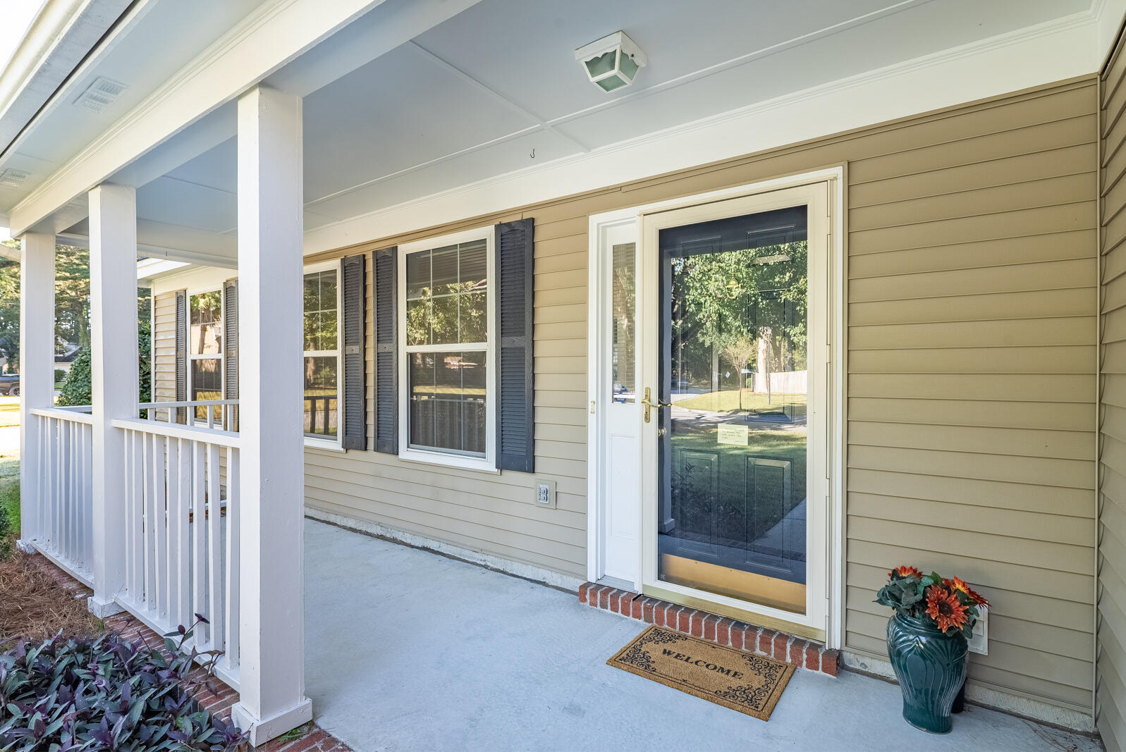 5401 Turgis Court Charleston, SC 29420 - Photo 5 of 38 5401-Turgis-Ct-North-Charleston-5