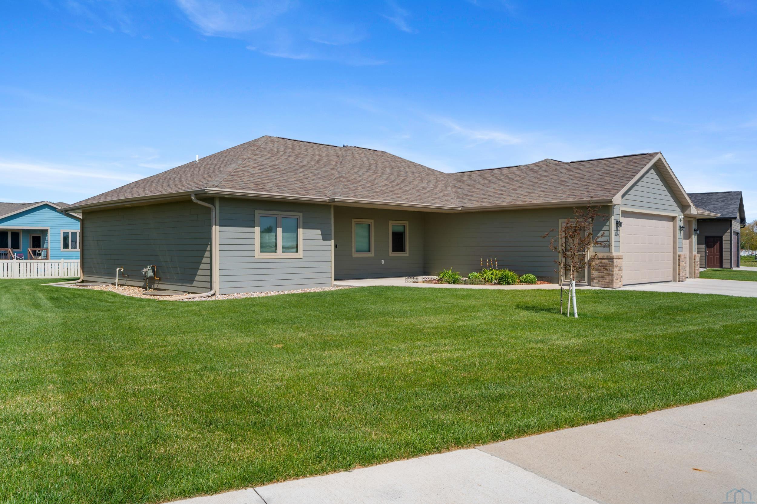 326 Wilder Road Vermillion, SD 57069 - Photo 2 of 45 Gallery Image 2