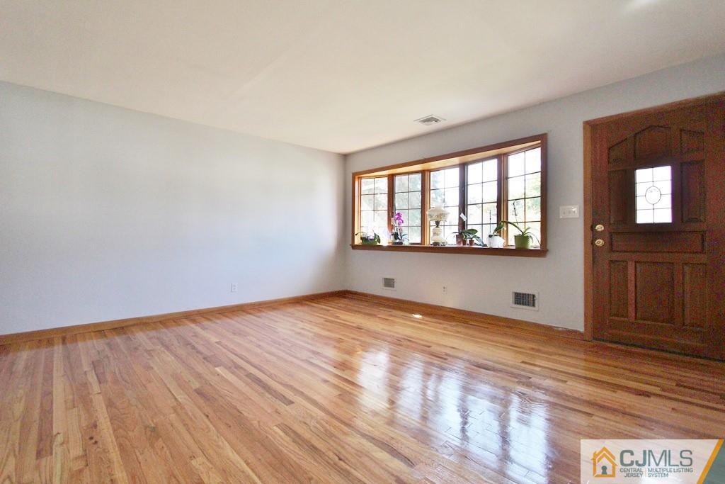 3225 Beverly Road South Plainfield, NJ 07080 - Photo 3 of 17 Gallery Image 3