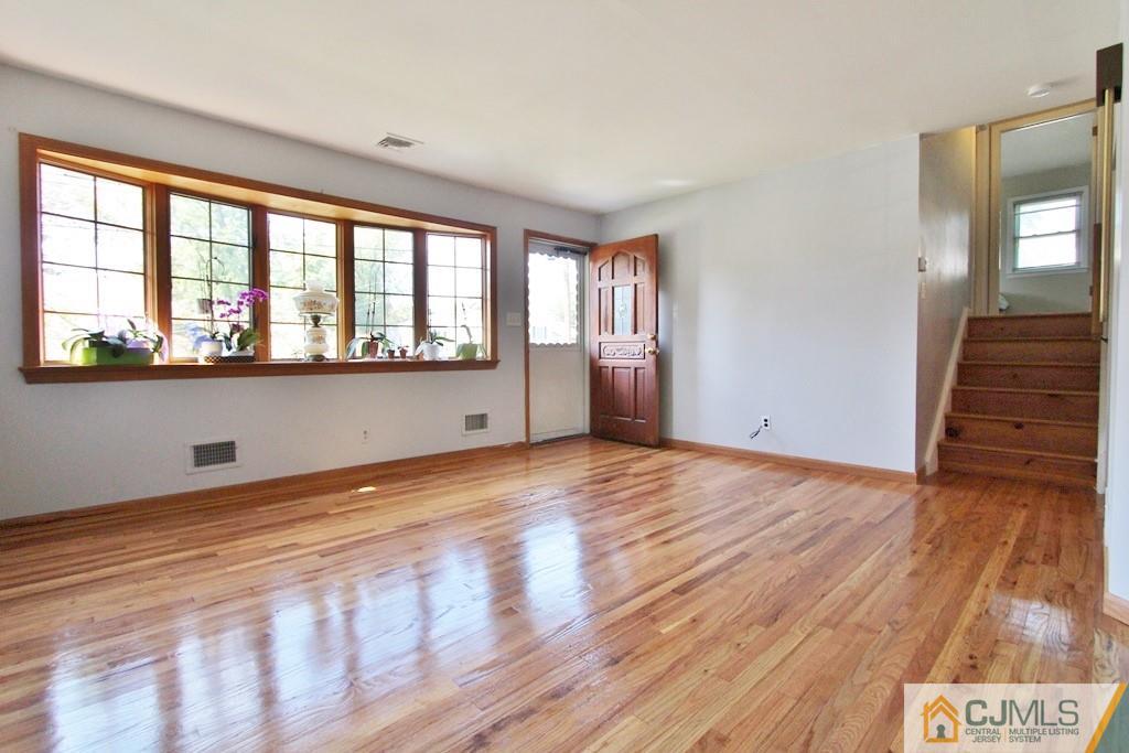 3225 Beverly Road South Plainfield, NJ 07080 - Photo 4 of 17 Gallery Image 4